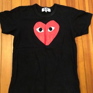 COMME DES GARCONS PLAY
Cotton Tee with Red Emblem